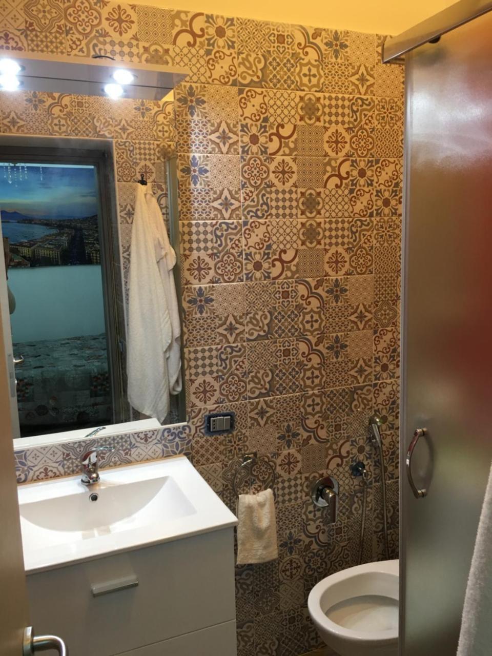 Na Tazzulel E Cafe Bed & Breakfast Napoli Eksteriør bilde